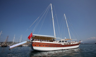 Kiralık tekne holday 5, önden görünüm